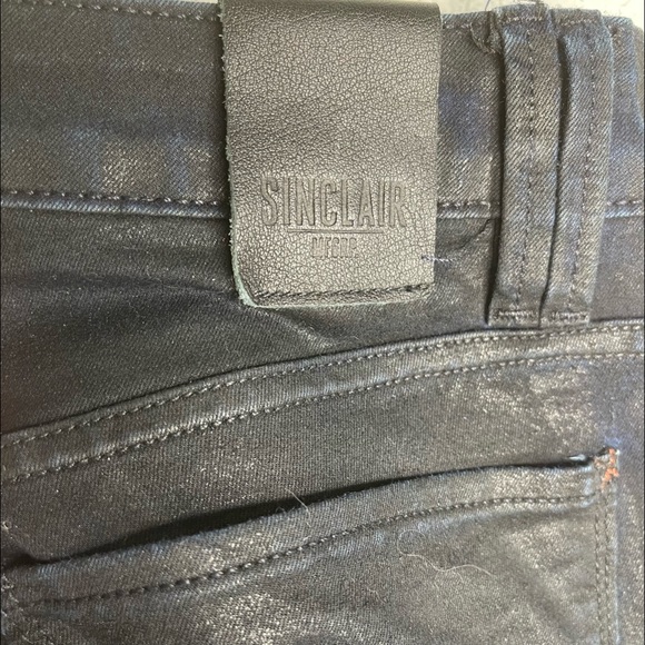 The Sinclair MFGRP | BLACK Rohe Coated Moto Zip Ankle Fixed Leggings - Picture 2 of 7